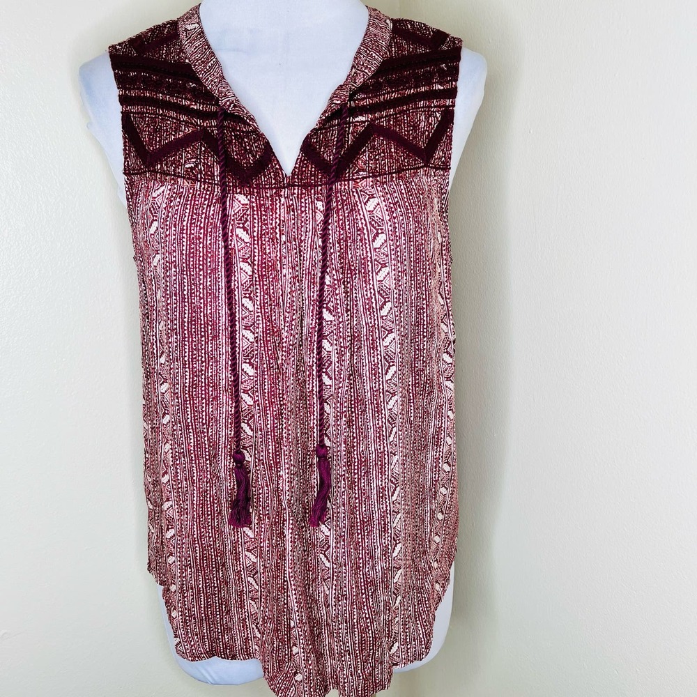 Lucky Brand Peasant Top SMALL Embroidered Tasseled Boho Sleeveless Maroon Casual